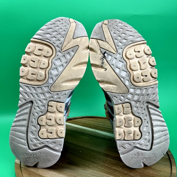 WOMENS ADIDAS NITE JOGGER WHITE GLOW ORANGE SIZE 9 - Picture 7 of 8